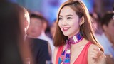 Đại sứ thương hiệu: Sao Việt “bán niềm tin”, thu tiền tỷ